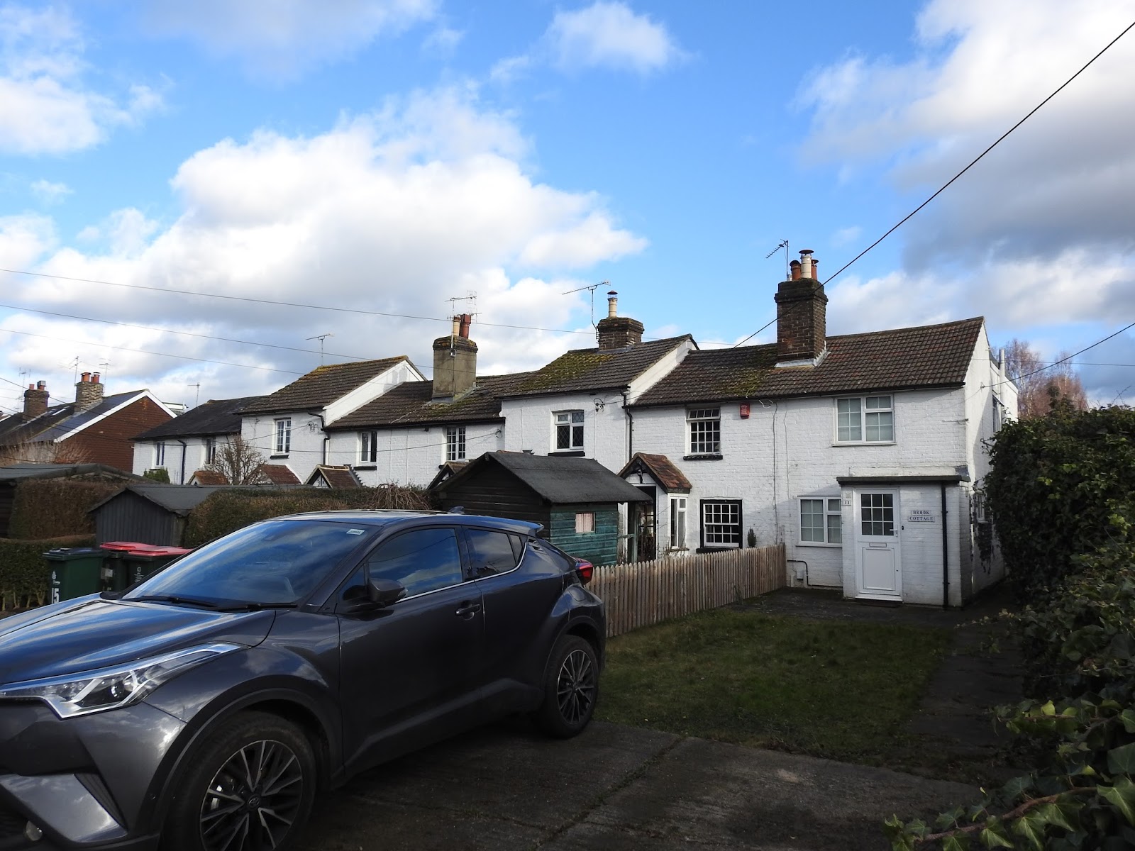 Crawley Old Town ELEVEN PICTURES 725 North Road