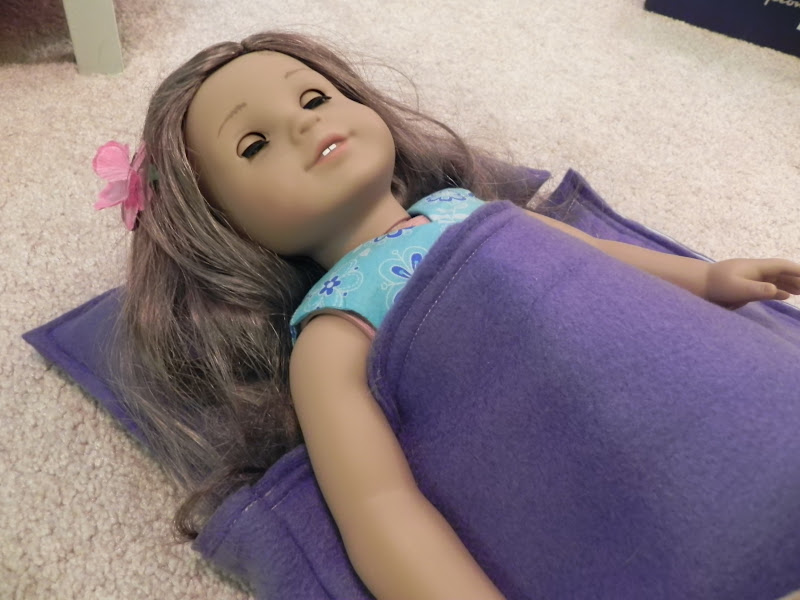 Shady Tree Diary {DIY 18" Doll Sleeping Bag}