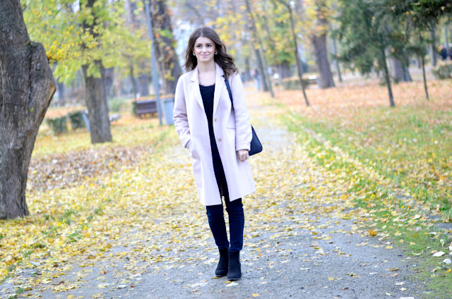 fall autumn pink coat outfit ideas