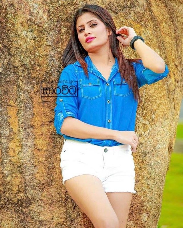 Actress And Models Oshadi Himasha Sri Lankan Beautiful Hot And Sexy Actress And Model