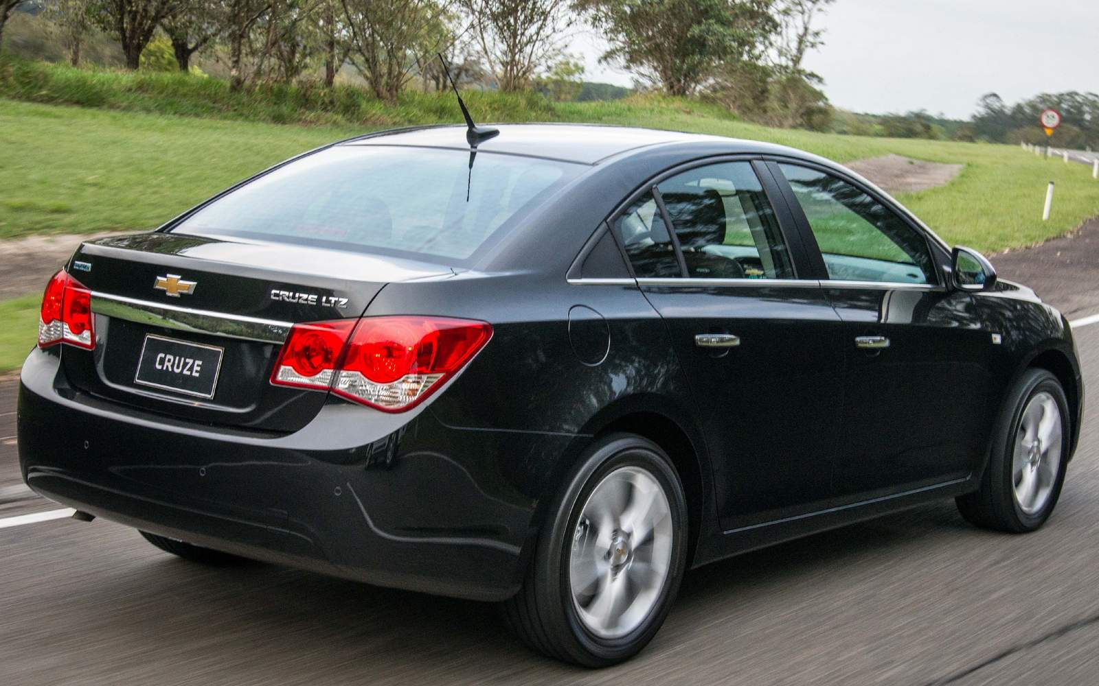 JORNAL PONTO COM: Novo Chevrolet Cruze Sedan 2015: preços e detalhes