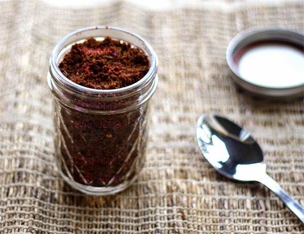 Nadan Chammanthi podi