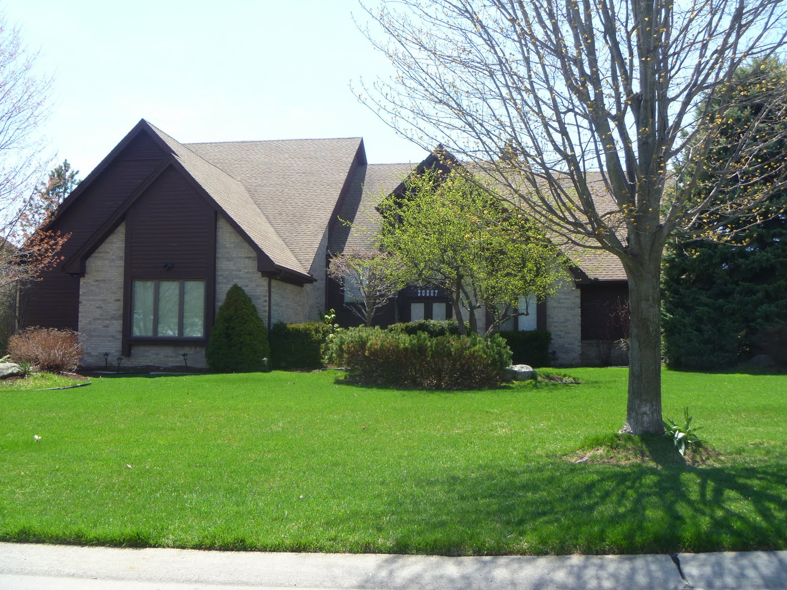 Homes for Sale in Farmington Hills MI Blog Subdivision Rolling Oaks