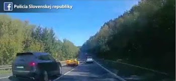 εξωγήινος αγαπά την ταχύτητα του αρπακτικού