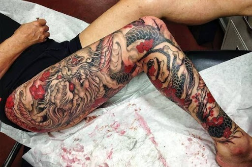 Dragão Perna Tatuagem Manga