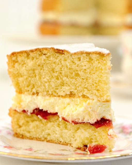 Scrumpdillyicious Victoria Sponge with Strawberries & Whipped Cream