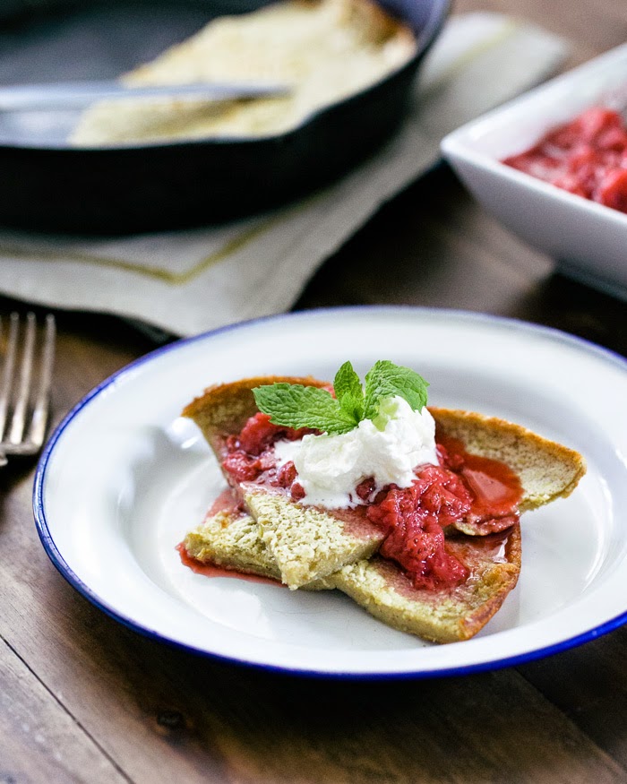 Delicious Recipes Buckwheat Dutch Baby with Strawberries