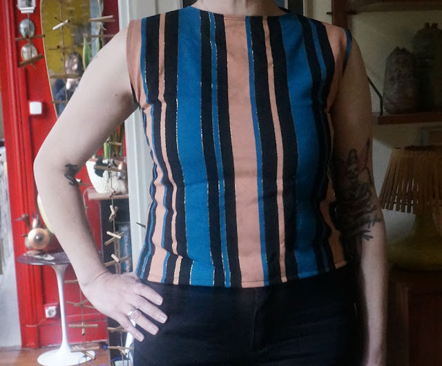60s style striped top 