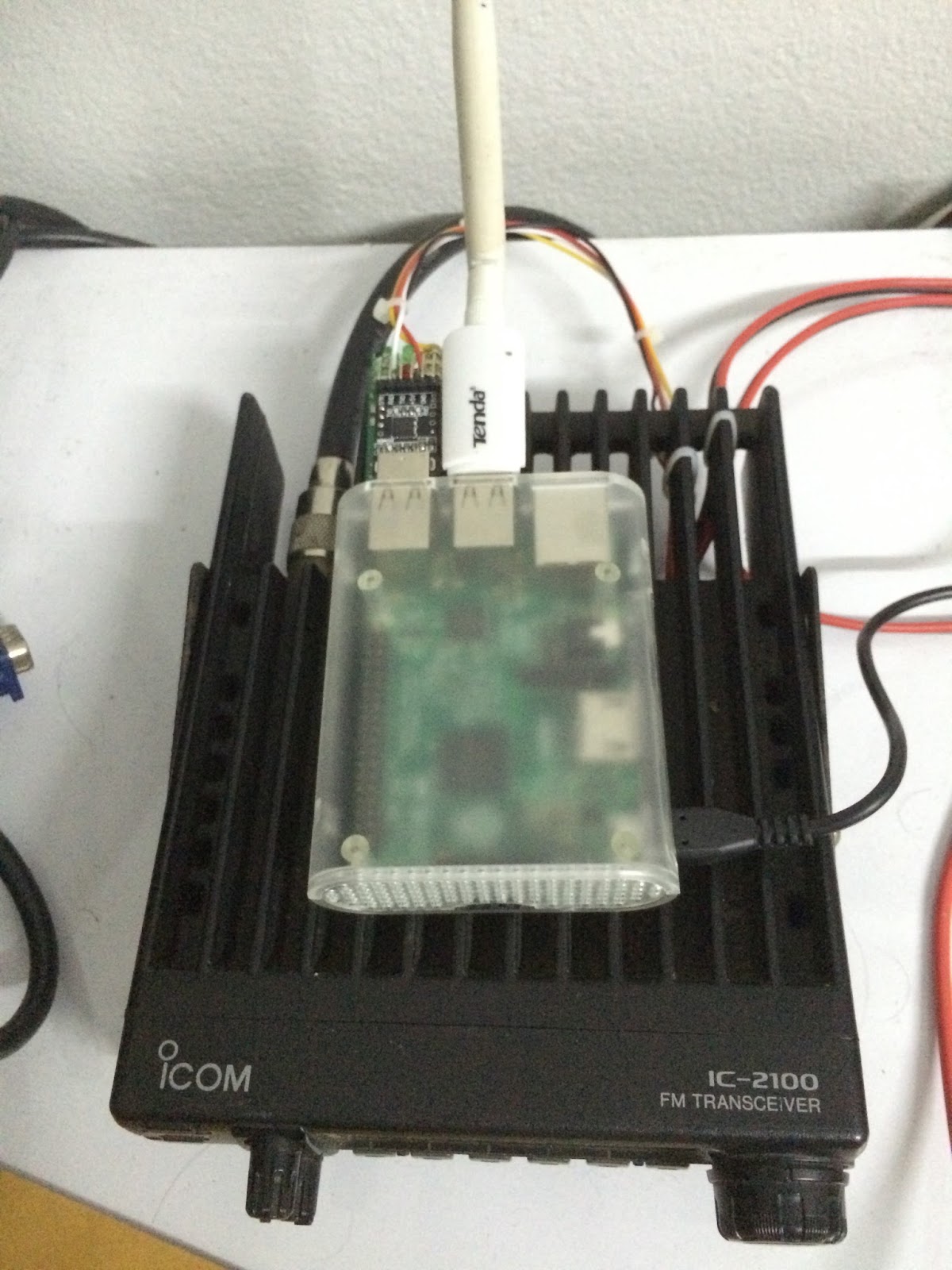 D-STAR Gateway by ICOM IC-2100