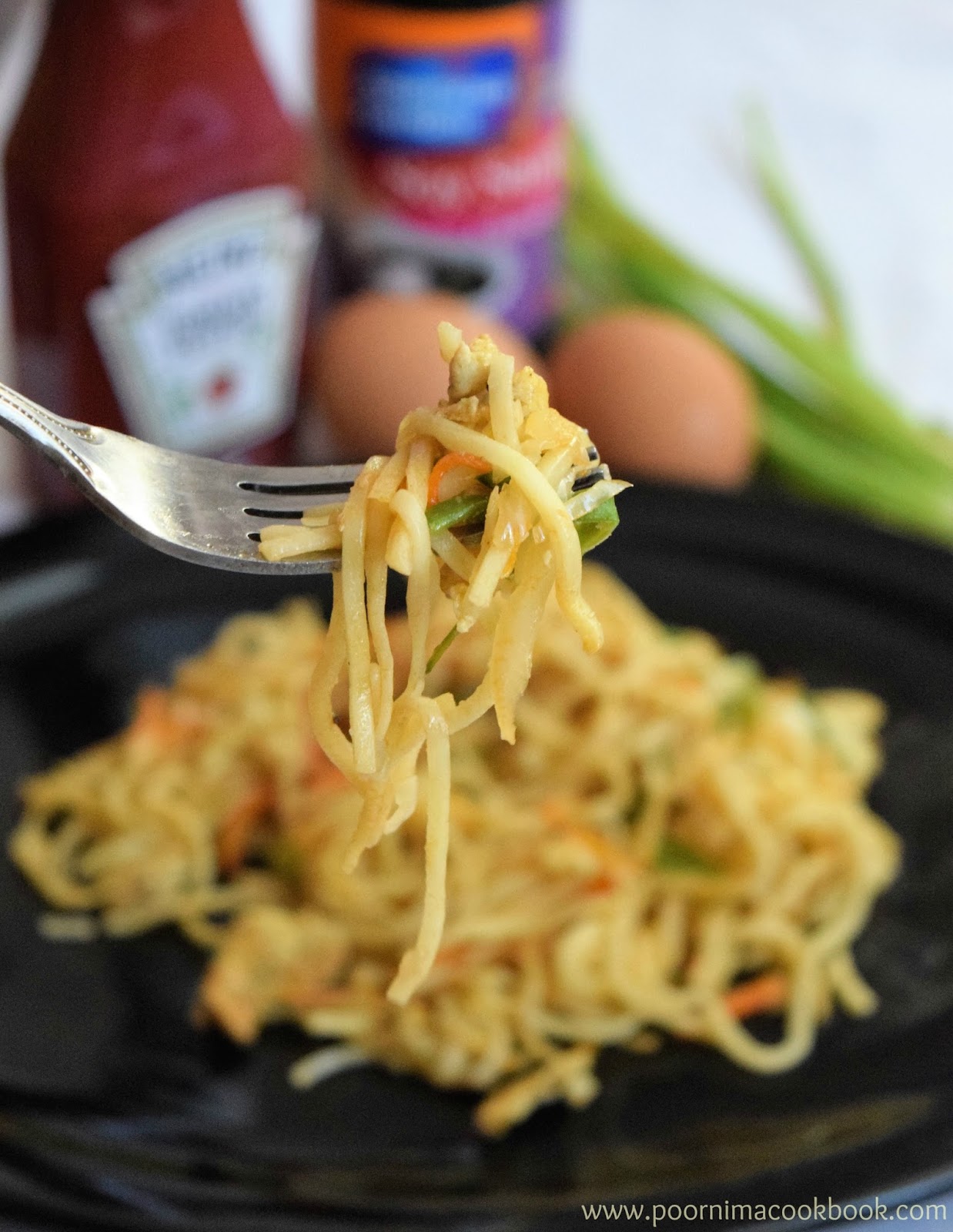 Poornima's Cook Book Egg Hakka Noodles / Egg Noodles (Indo Chinese Style)