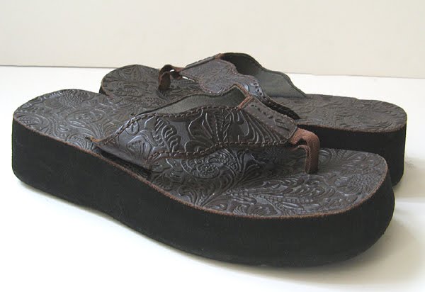 REEF PLATFORM LEATHER SANDALS REEF SANDALS SIZE 7