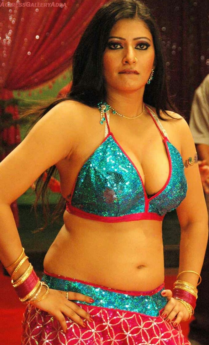 Actress taslima sheik is an indian actress, Tasmina Ahmed-Sheikh was born i...