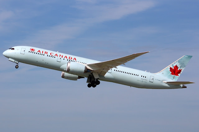 air canada boeing 787-9 dreamliner