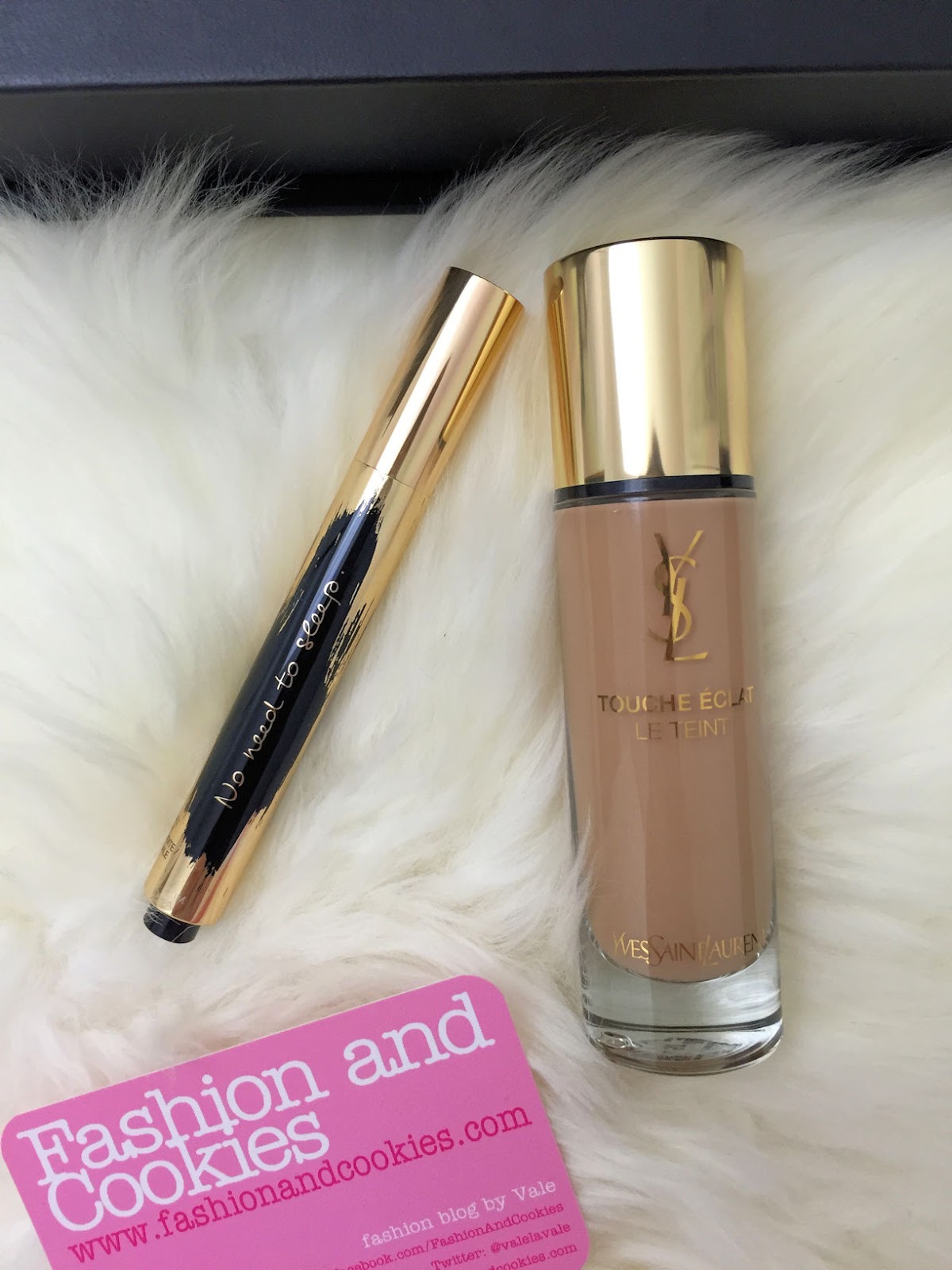 Touche Éclat Le Teint foundation and YSL Touche Éclat collector slogan edition on Fashion and Cookies beauty blog, beauty blogger