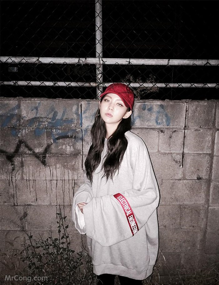 Beautiful Chae Eun in the November 2016 fashion photo album (261 photos) photo 2-10
