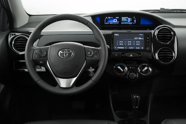 Toyota Etios Liva 2016 hoàn toàn mới