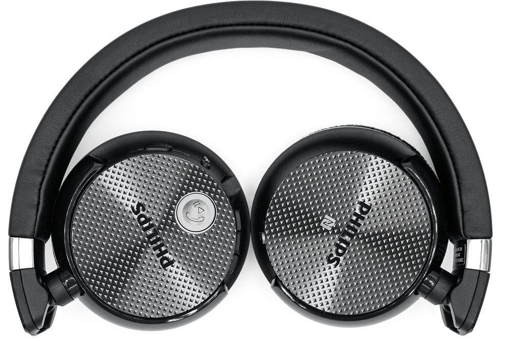 REVIEW Philips Wireless Noisecancelling Headphones The Test Pit