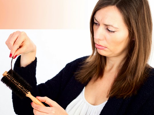 6 Jenis Penyakit Penyebab dan Pemicu Rambut Rontok