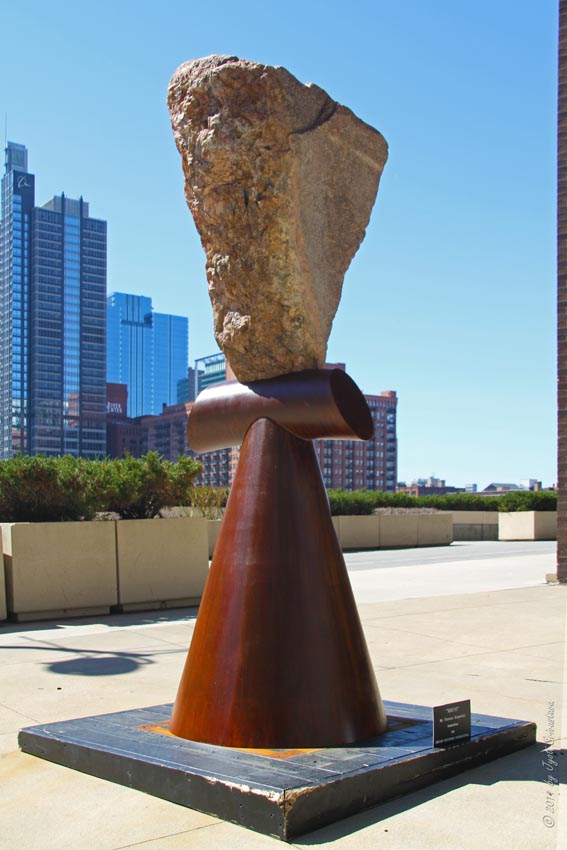 Public Art in Chicago Art Chicago, 2011 [Avenue of Sculpture by CSI