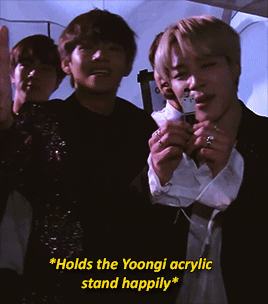 tumblr_okl7hclShW1tgb36so3_400.gif