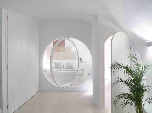 Summer House in Santorini by Kapsimalis Architects