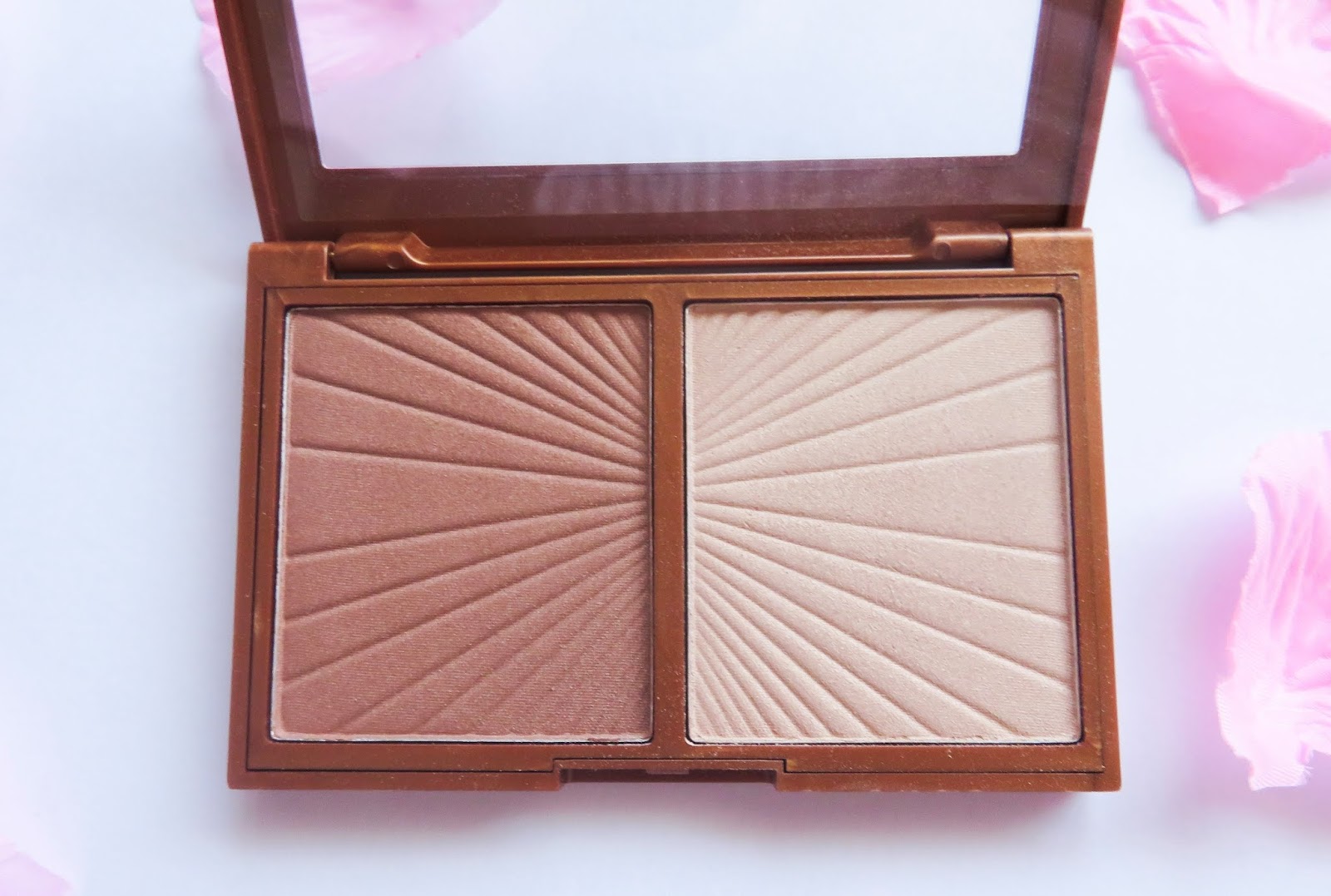 AlixKate W7 HOLLYWOOD BRONZE & GLOW PALETTE REVIEW