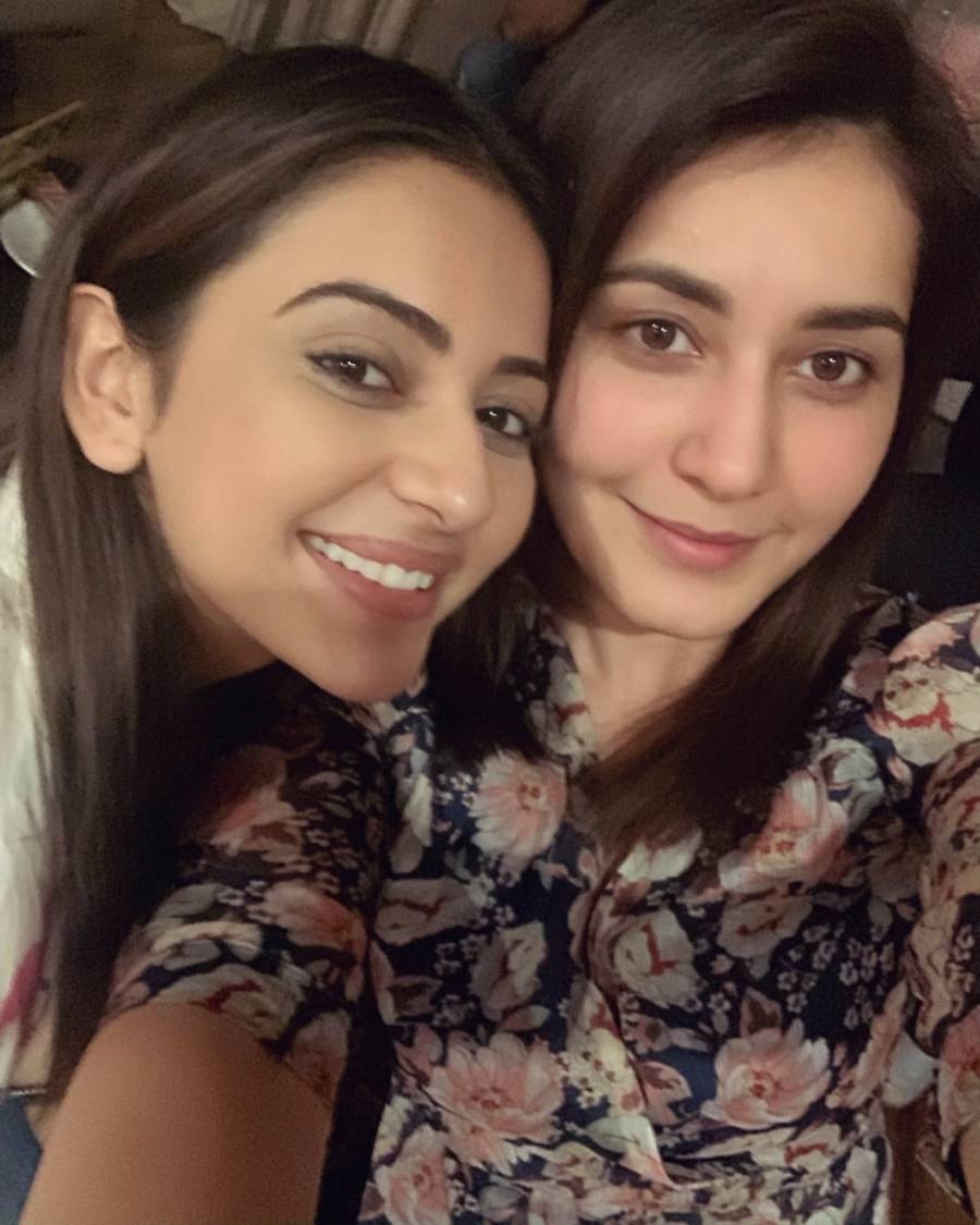 Indian+models+Rakul+Preet+Singh+and+Rash