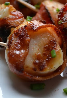 bacon wrapped sea scallops