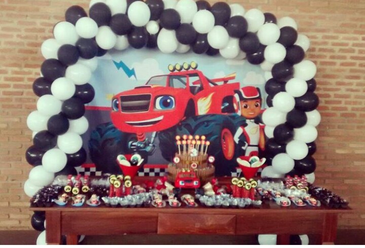 8 ideias de Blaze  festa monster truck, festa temática de carros,  aniversario infantil