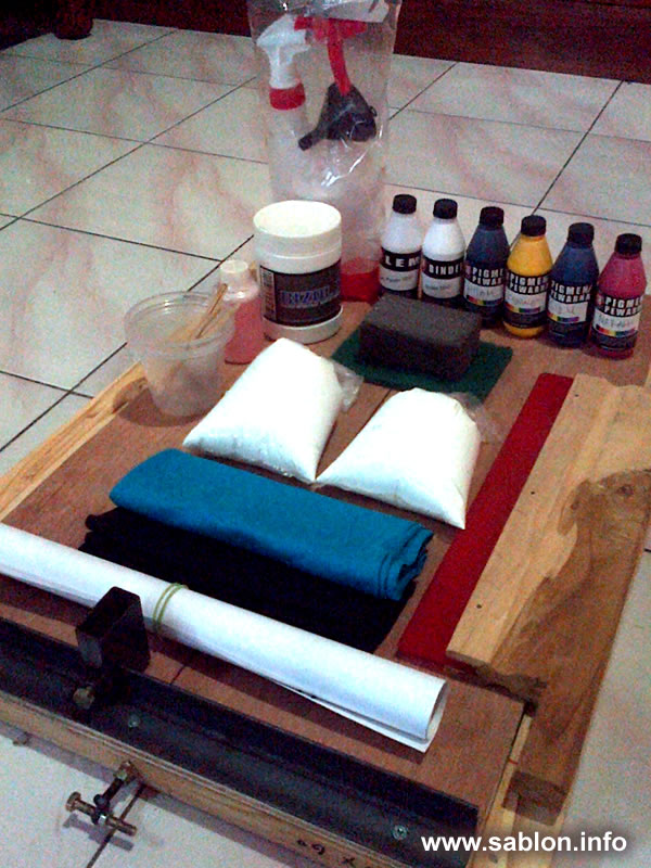 alat sablon baju manual Alat sablon | semocdistro. Com.