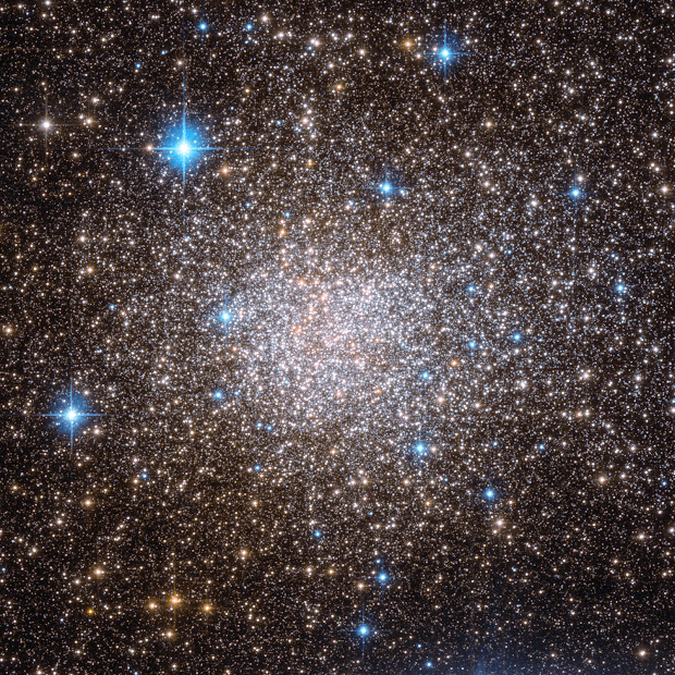 Hubble witnesses commotion in Globular Cluster Terzan 5