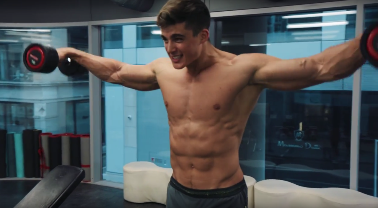 THE MALE CELEBRITY FAMOUS MALE PICTURE BLOG: Pietro Boselli, Shirtless ...