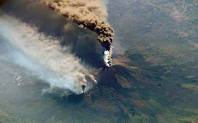 صور لا تصدق من الانفجارات البركانية