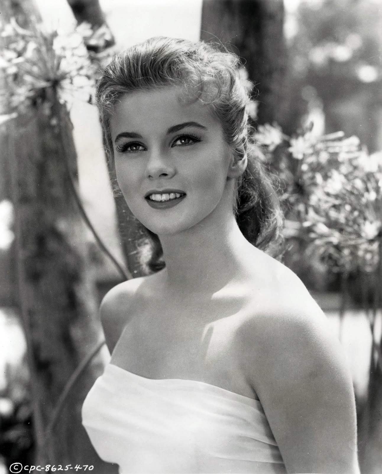 43 Ann Margret Olson Family Photos and Premium High Res Pictures - Getty  Images