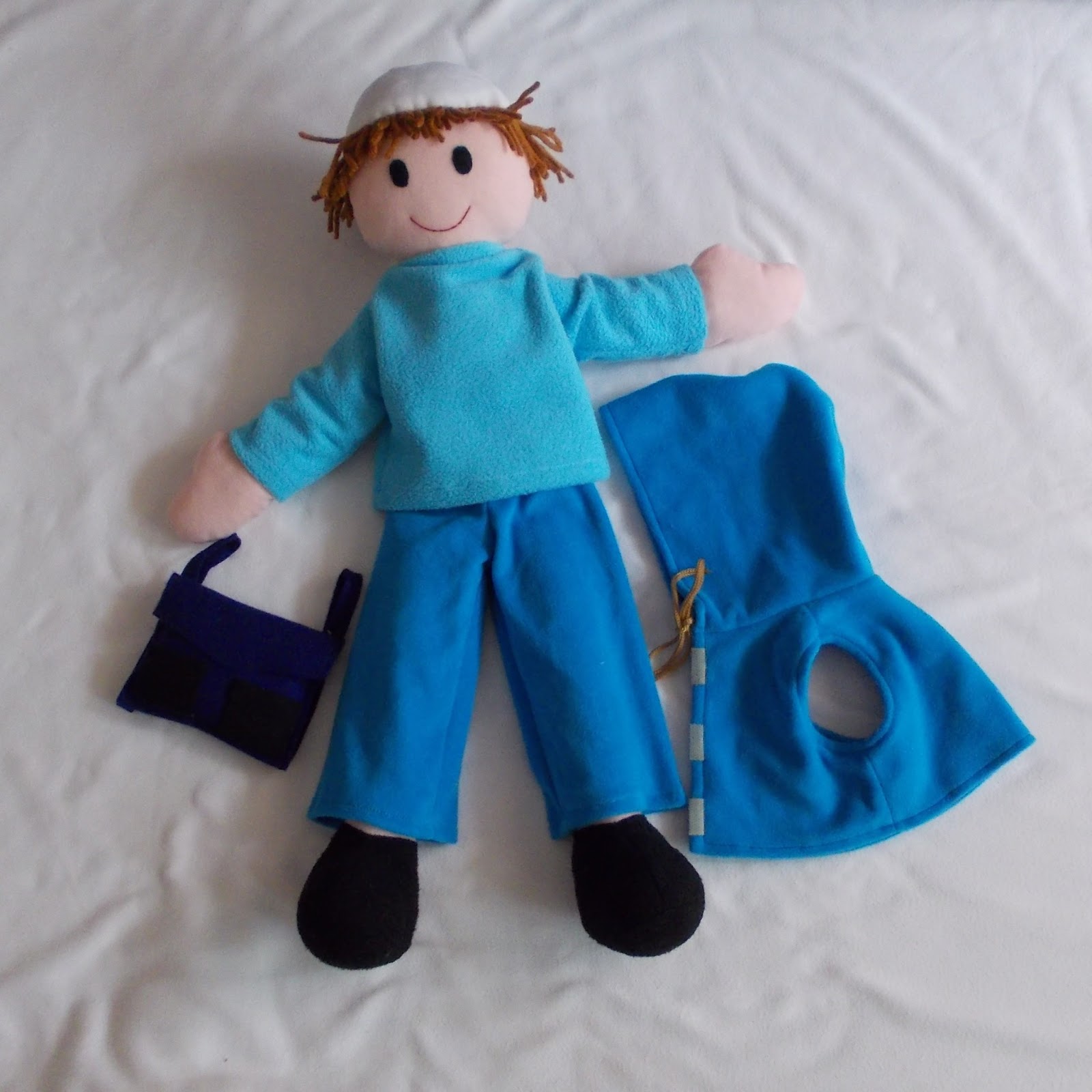 Cheer Up Your Kids! Handmade puppet with removable costume