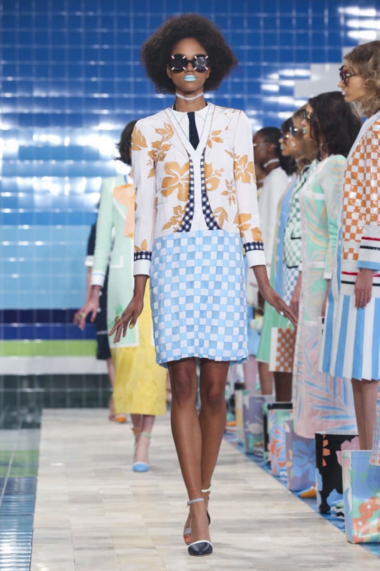 Thom Browne Spring Summer 2017 - New York Fashion Week thom-browne, thom-browne-spring-summer, thom-browne-printemps-ete, nyfw, nyfw16, new-york-fashion-week, runway-photos, model-photos, fashion-photos, thom-browne-ss17, thom-browne-spring-summer-new-york-fashion-week, dudessinauxpodiums, du-dessin-aux-podiums