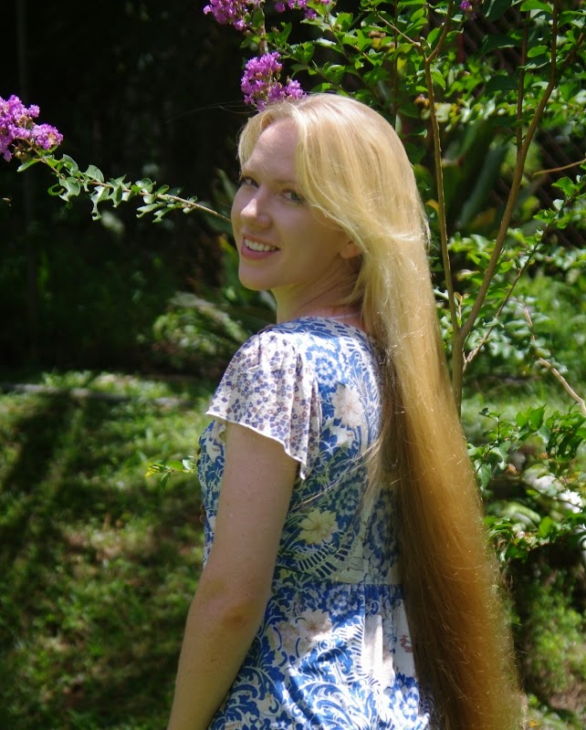 Braids Hairstyles For Super Long Hair Blonde Knee Length Pictures braids-hairstyles-for-super-long-hair-blonde-knee-length-pictures