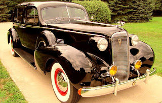 1937 Cadillac Fleetwood Brougham 60 Luxury Sedan 1937 Cadillac Fleetwood Brougham Front Right