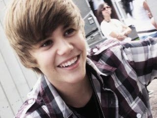 Justin Bieber download besplatne pozadine slike za mobitele Justin Bieber download besplatne pozadine slike za mobitele