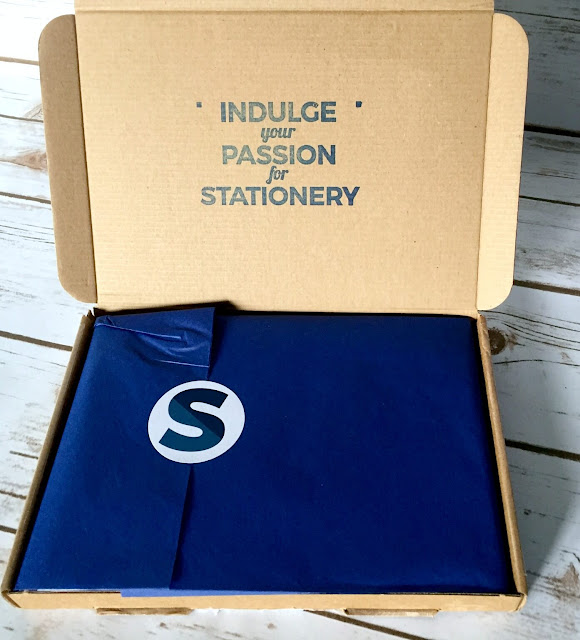 spotlight stationery subscription box