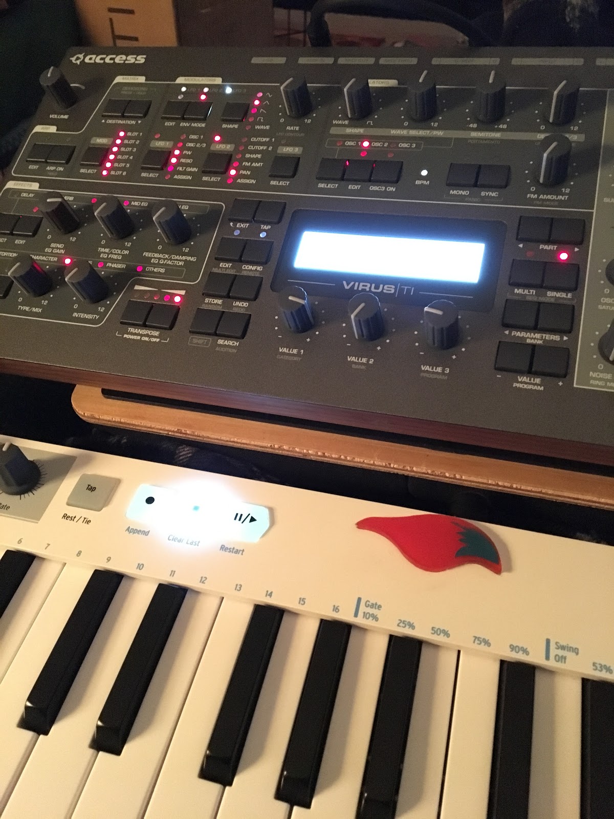 MATRIXSYNTH New Lap Synths