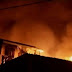 20 Unit Damkar Diterjunkan Dalam Kebakaran Pasar Gembrong