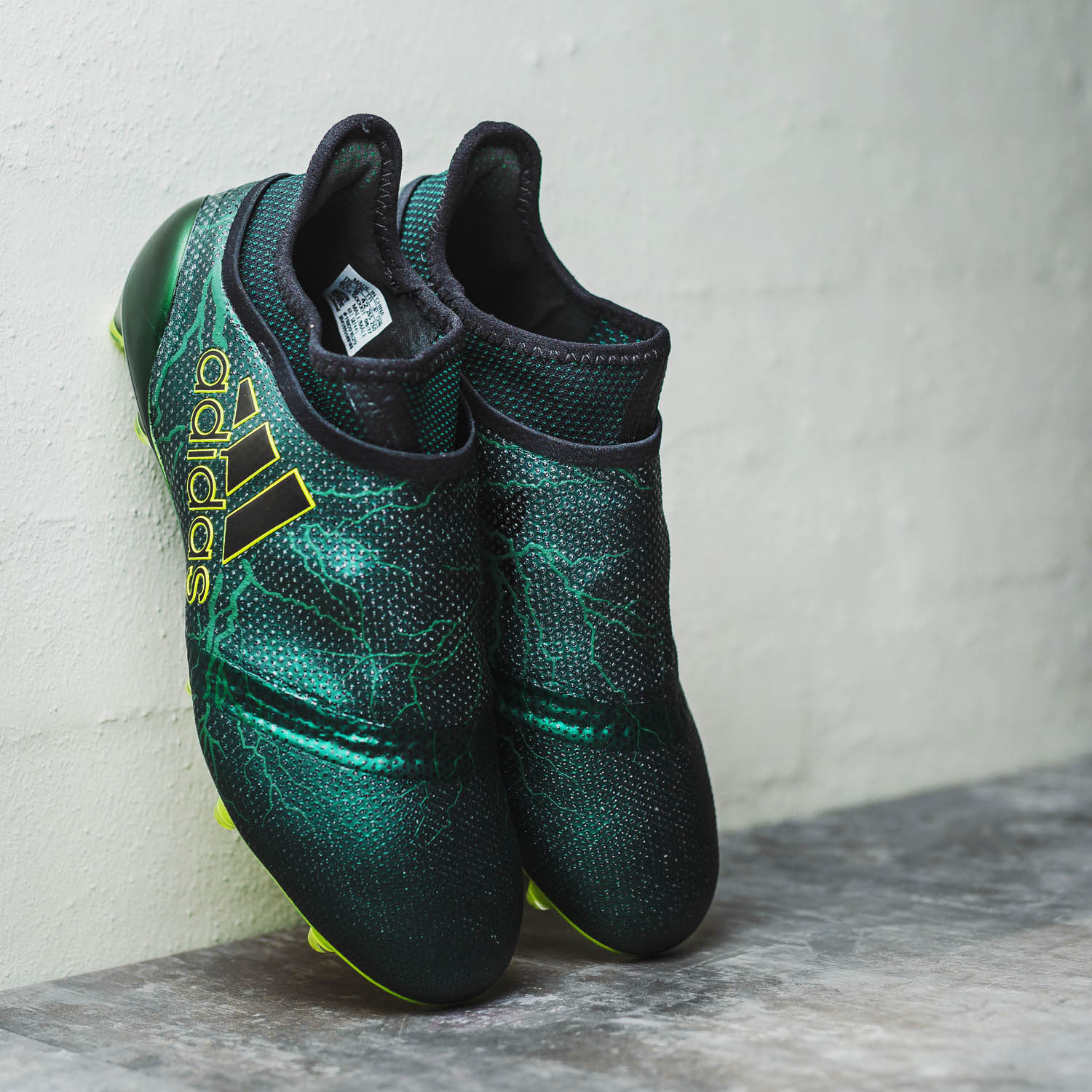 Recordar Gran roble laberinto Limited Edition Adidas 2017-18 Thunder Storm Boots Pack Released - Footy  Headlines