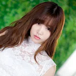 Beautiful White - Hong Ji Yeon