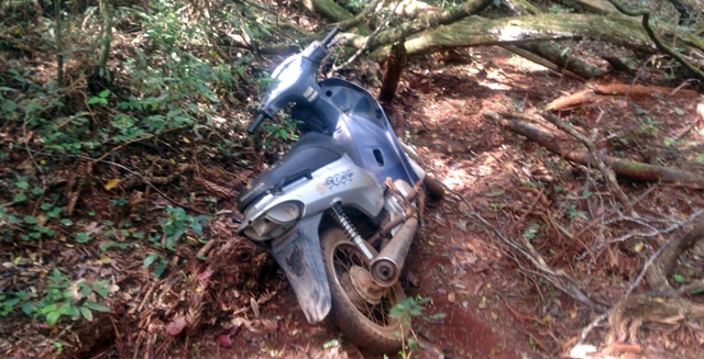 Roncador: PM encontra motocicleta abandonada em matagal