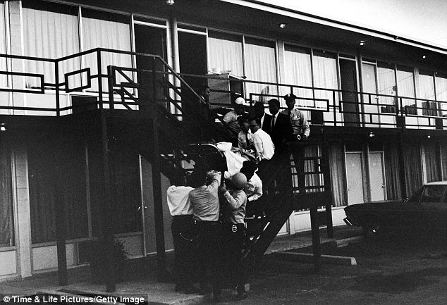 Dinge en Goete (Things and Stuff): This Day in Crime History: APRIL 04