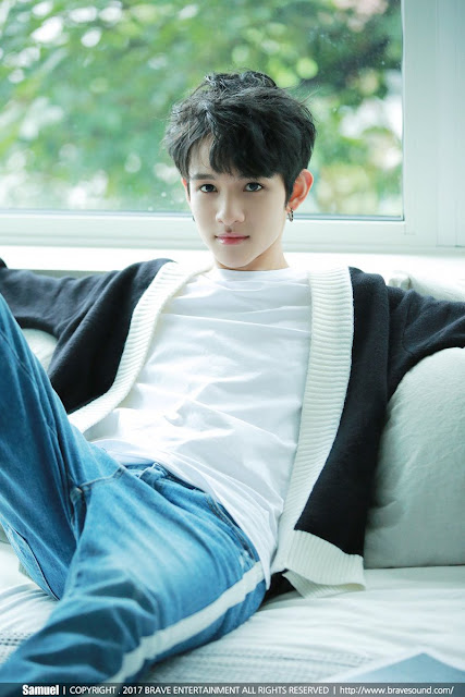 Kim Samuel fancafe Jacket Behind Photos