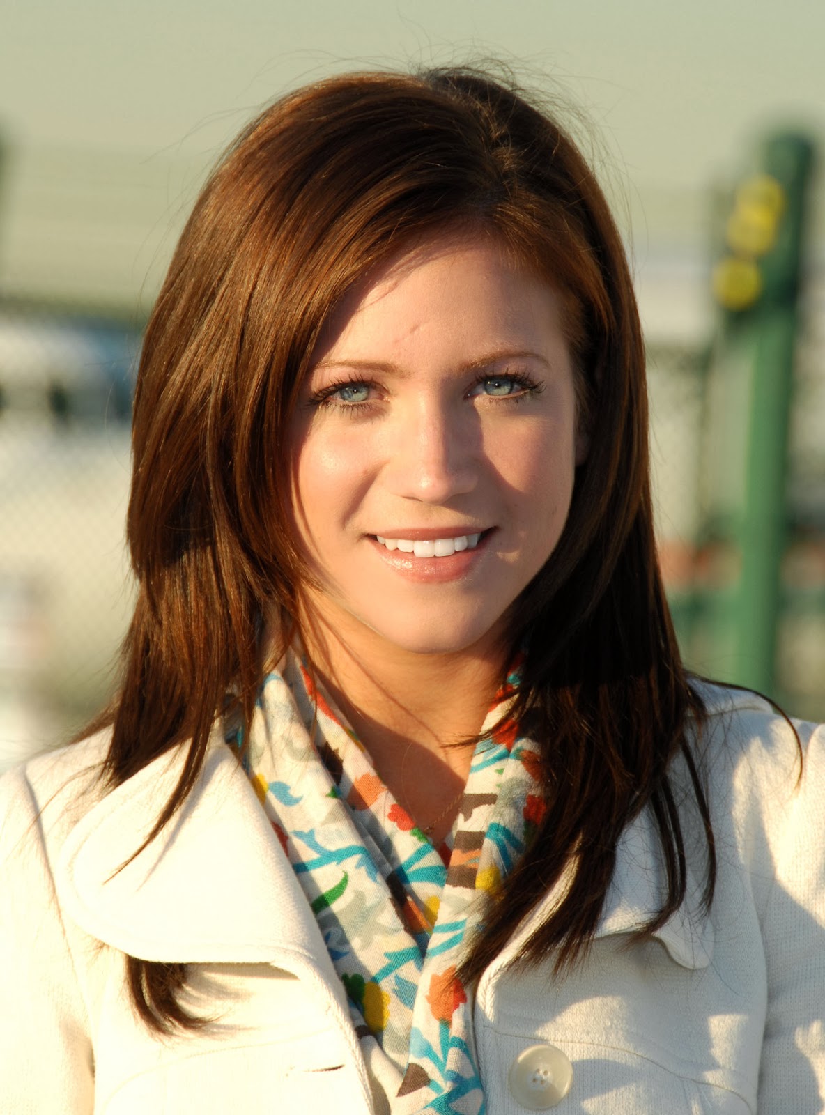 Brittany Snow Best HD Wallpapers, Hollywood Female Singer Brittany Snow, Br...