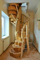 escalera tallada madera