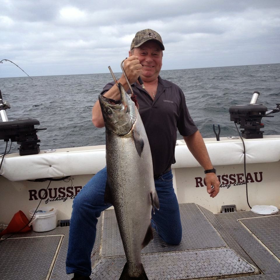 guide Lac Ontario saumon chinook . coho et truite steelhead